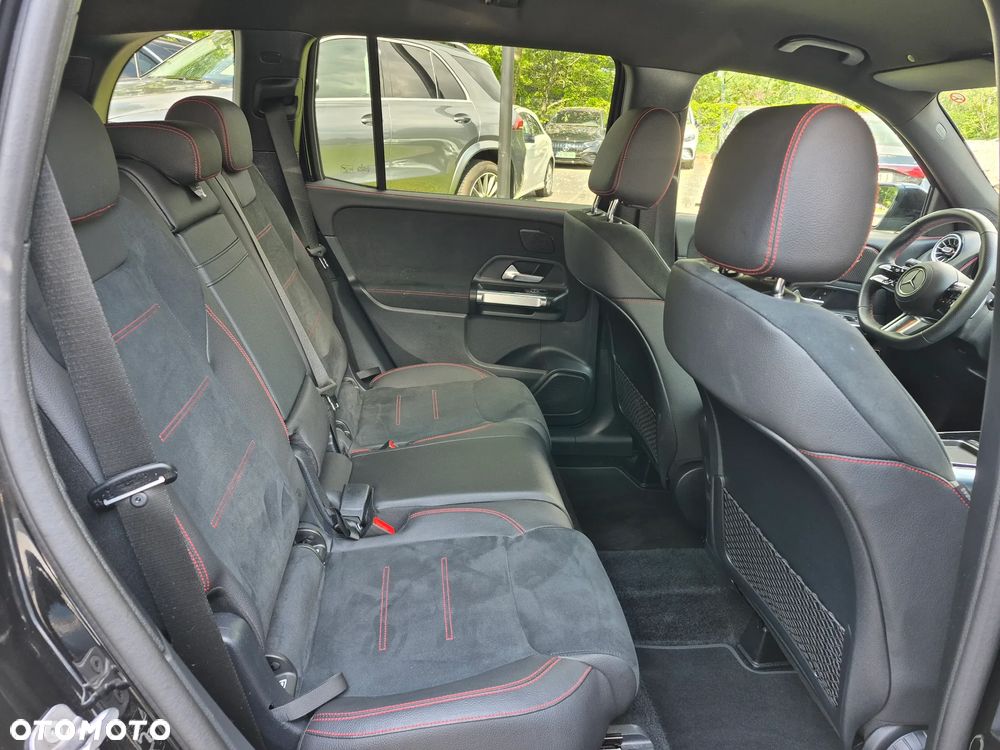 Mercedes-Benz GLB 200 AMG Line 7G-DCT - 27