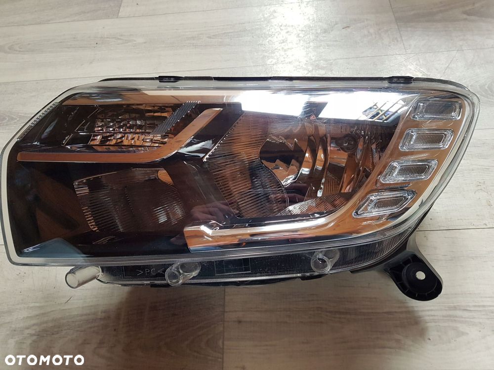 lampa przód prawa lub lewa do sandero ii lift - 3