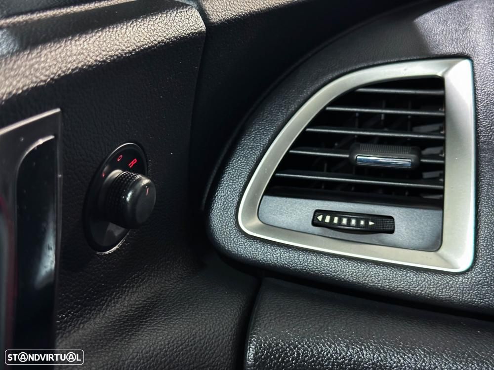 Opel Astra 1.6 CDTI Cosmo S/S J18 - 47