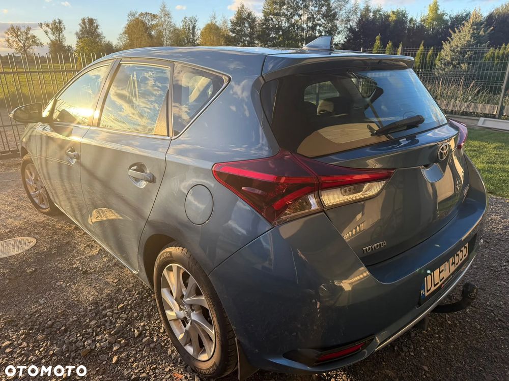 Toyota Auris - 9