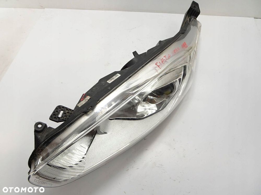 lampa lewy przód ford fiesta mk7 lift anglik - 1
