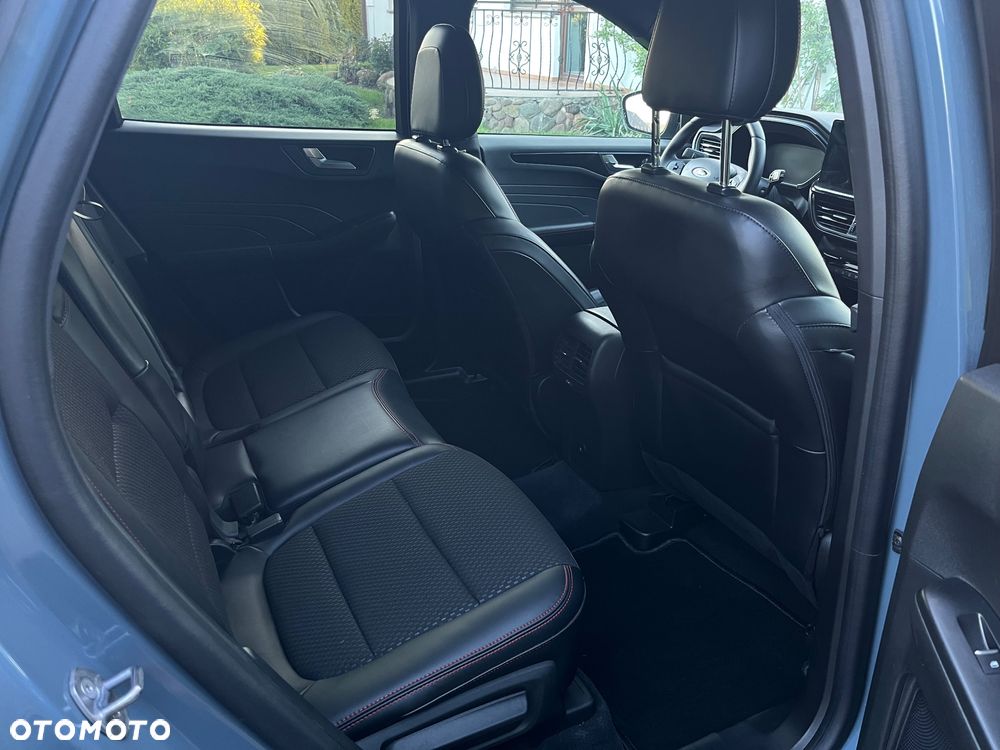 Ford Kuga 2.5 FHEV AWD ST-Line - 11
