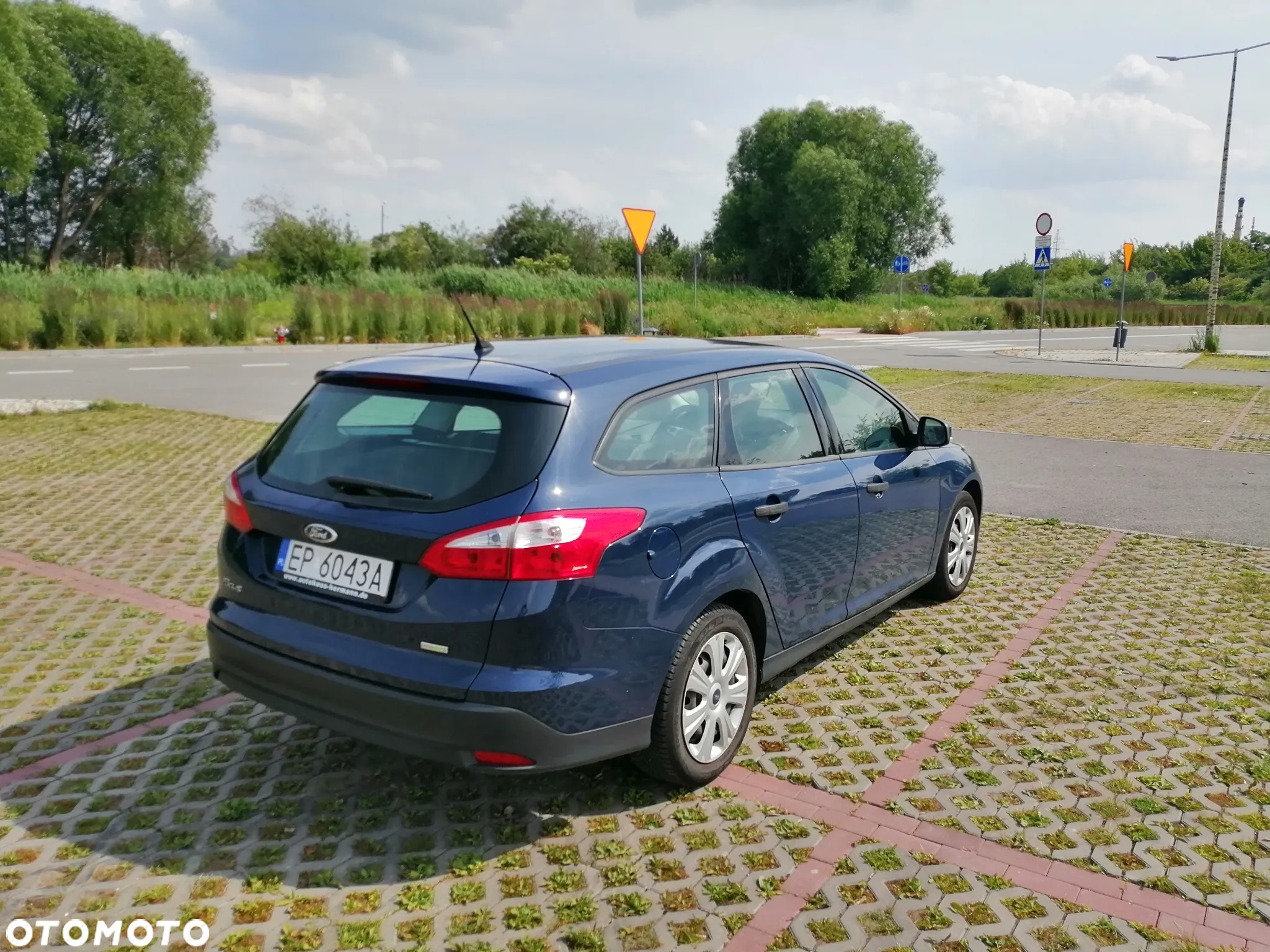 Ford Focus 1.0 EcoBoost Start-Stopp-System Ambiente - 25