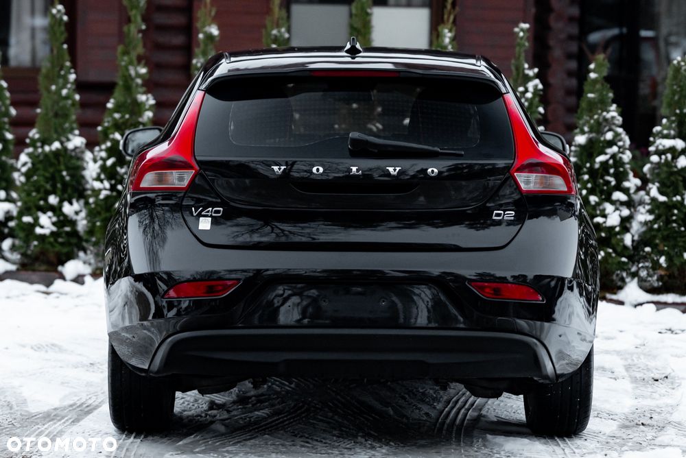 Volvo V40 D2 - 8