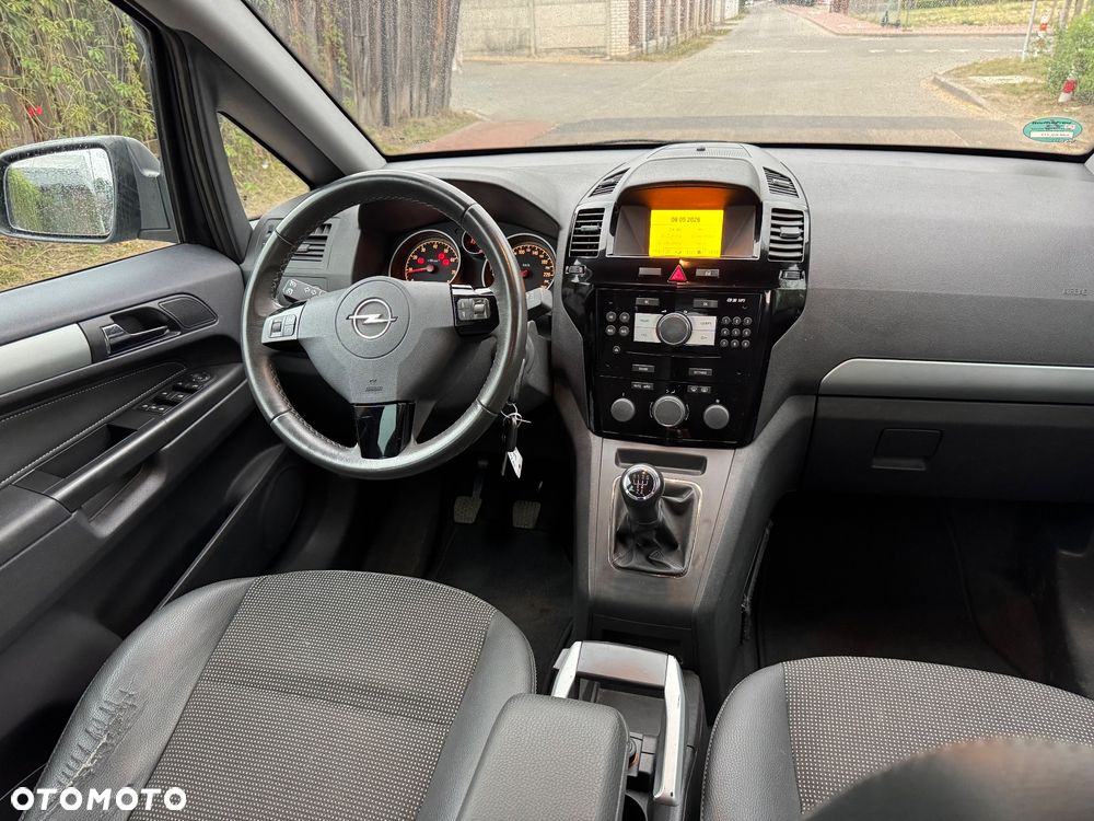 Opel Zafira 1.8 Easytronic Innovation 110 Jahre - 12