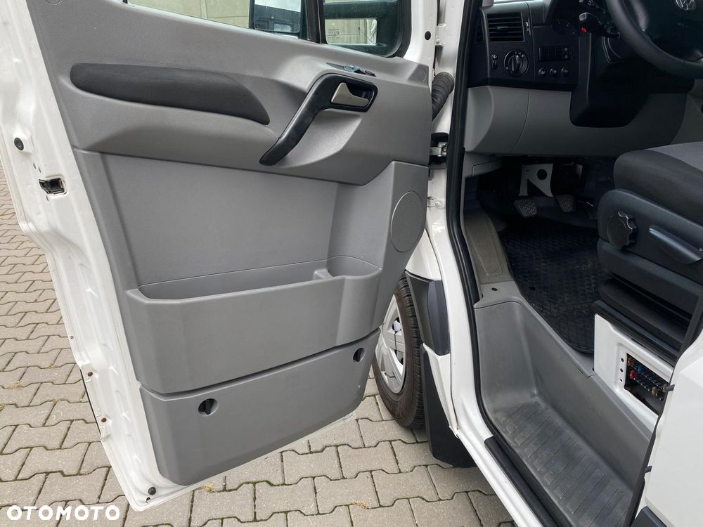 Volkswagen CRAFTER - 10
