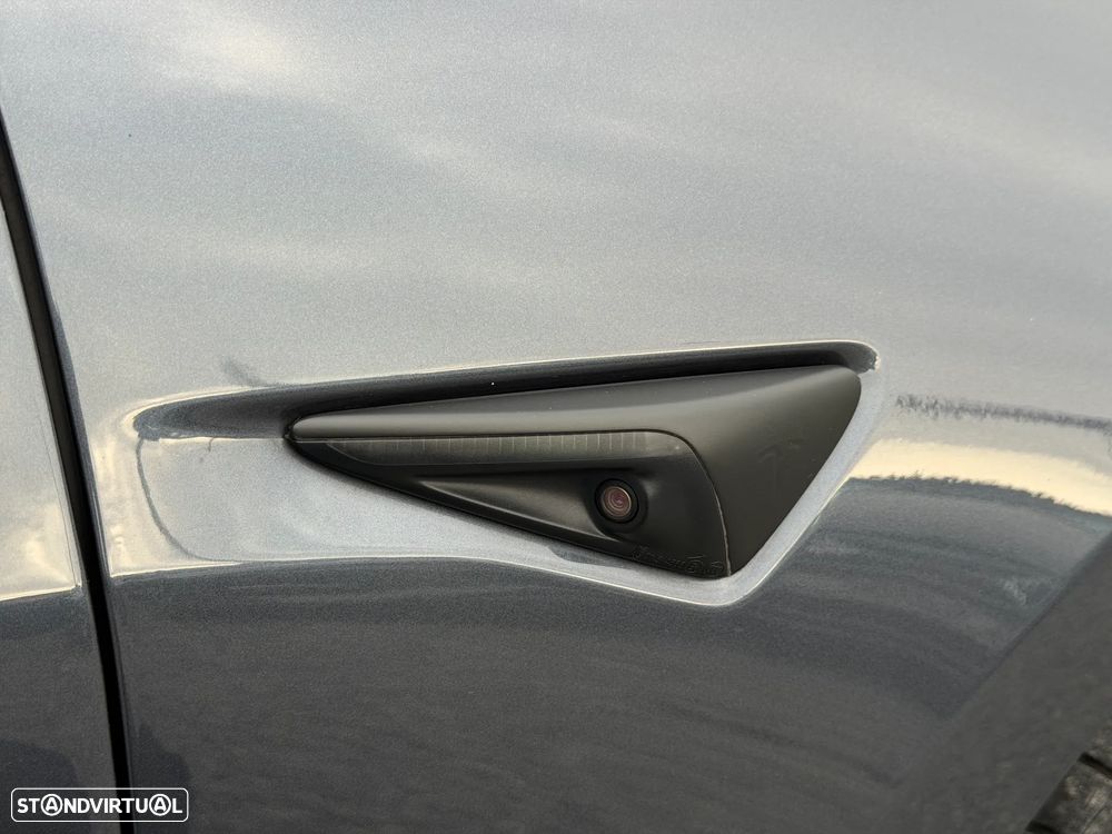 Tesla Model 3 Performance Dual Motor AWD - 25