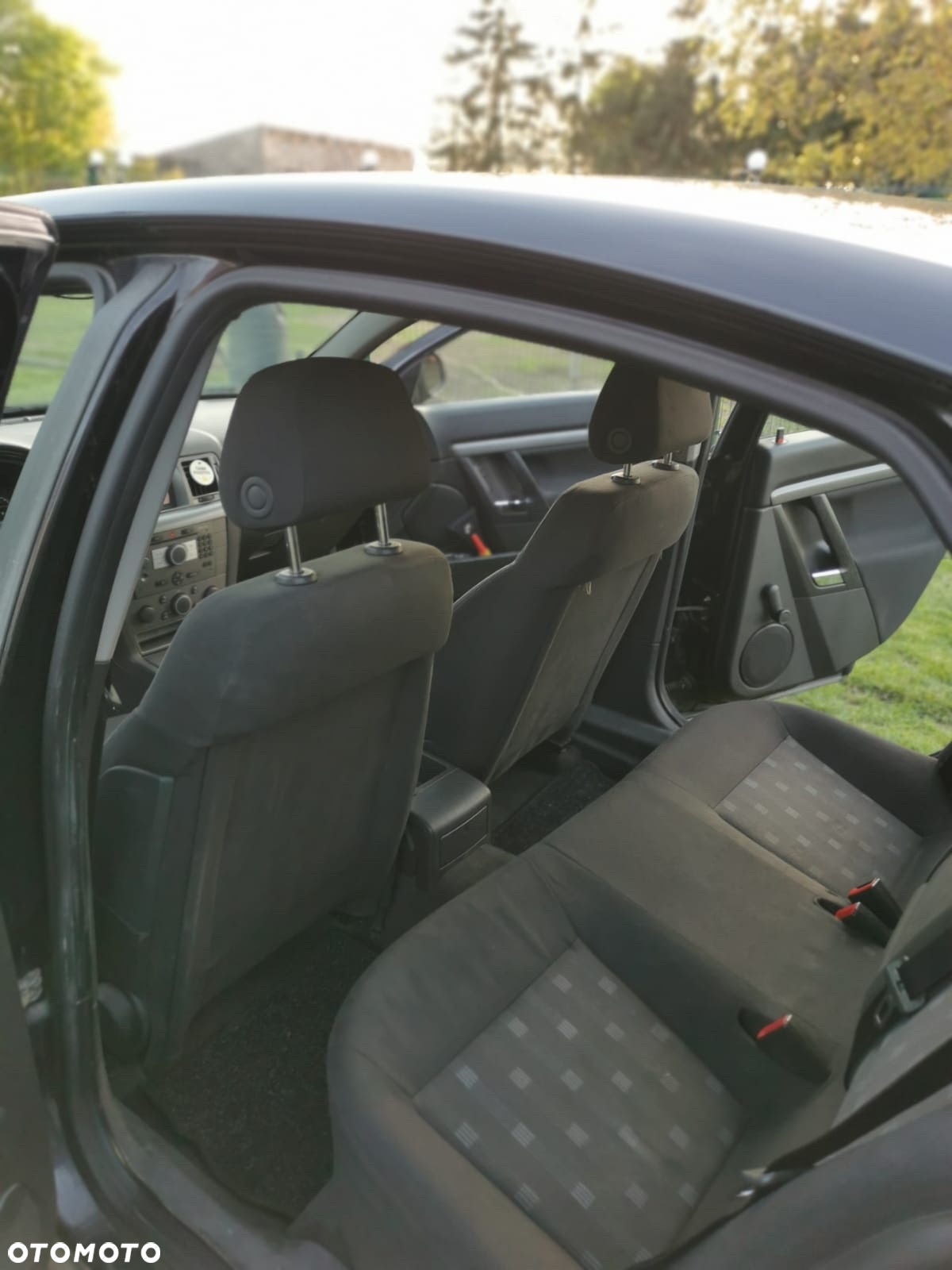 Opel Vectra 1.9 CDTI Essentia - 10
