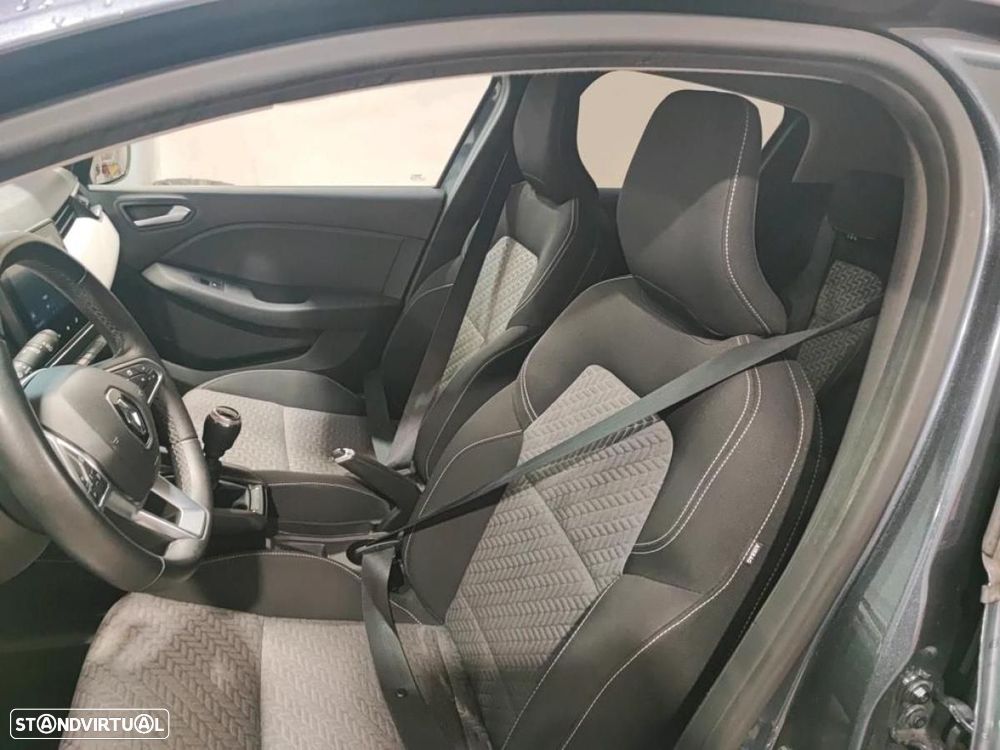 Renault Clio 1.5 Blue dCi Limited - 4