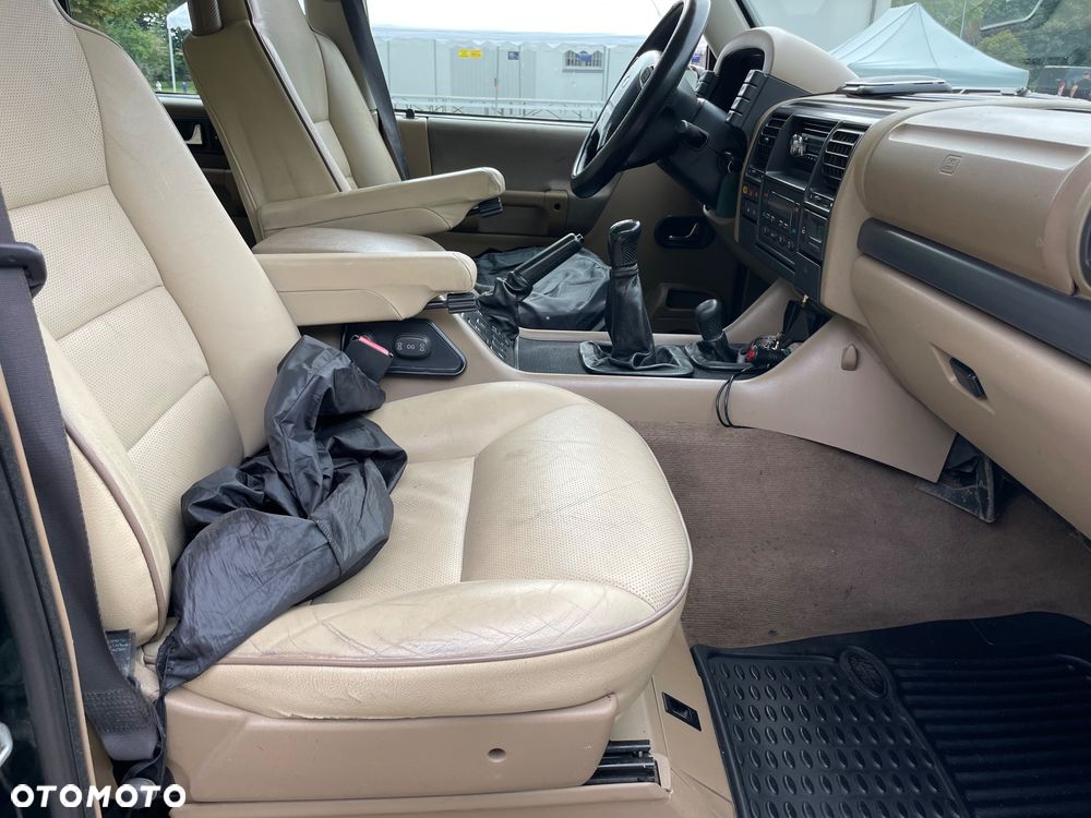Land Rover Discovery - 28
