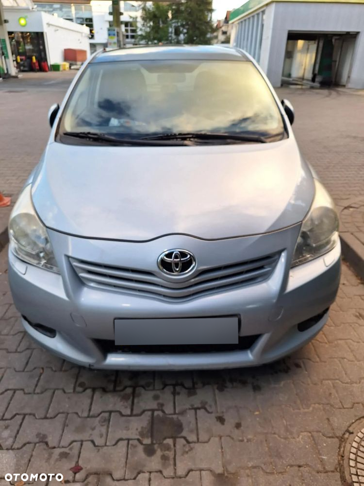 Toyota Verso 2.0 D-4D Luna 7os - 31