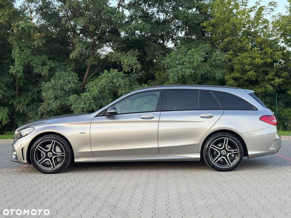 Mercedes-Benz Klasa C 300 e 9G-TRONIC AMG Line - 4