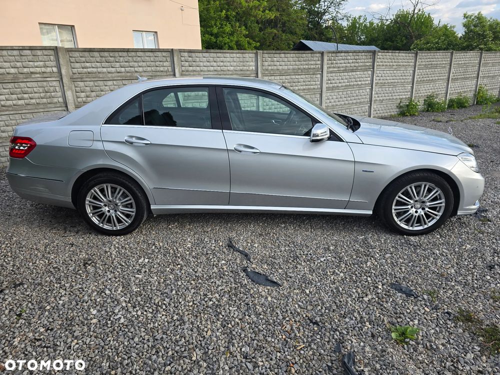 Mercedes-Benz Klasa E 350 CDI BlueEff Elegance - 26