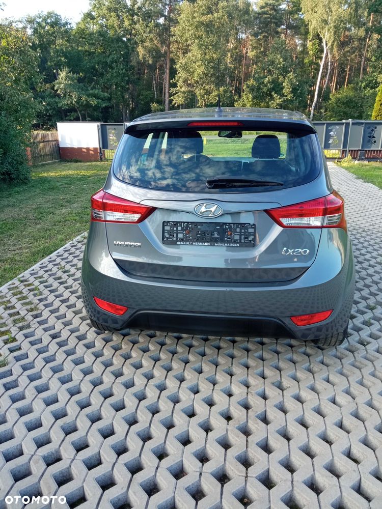 Hyundai ix20 - 4