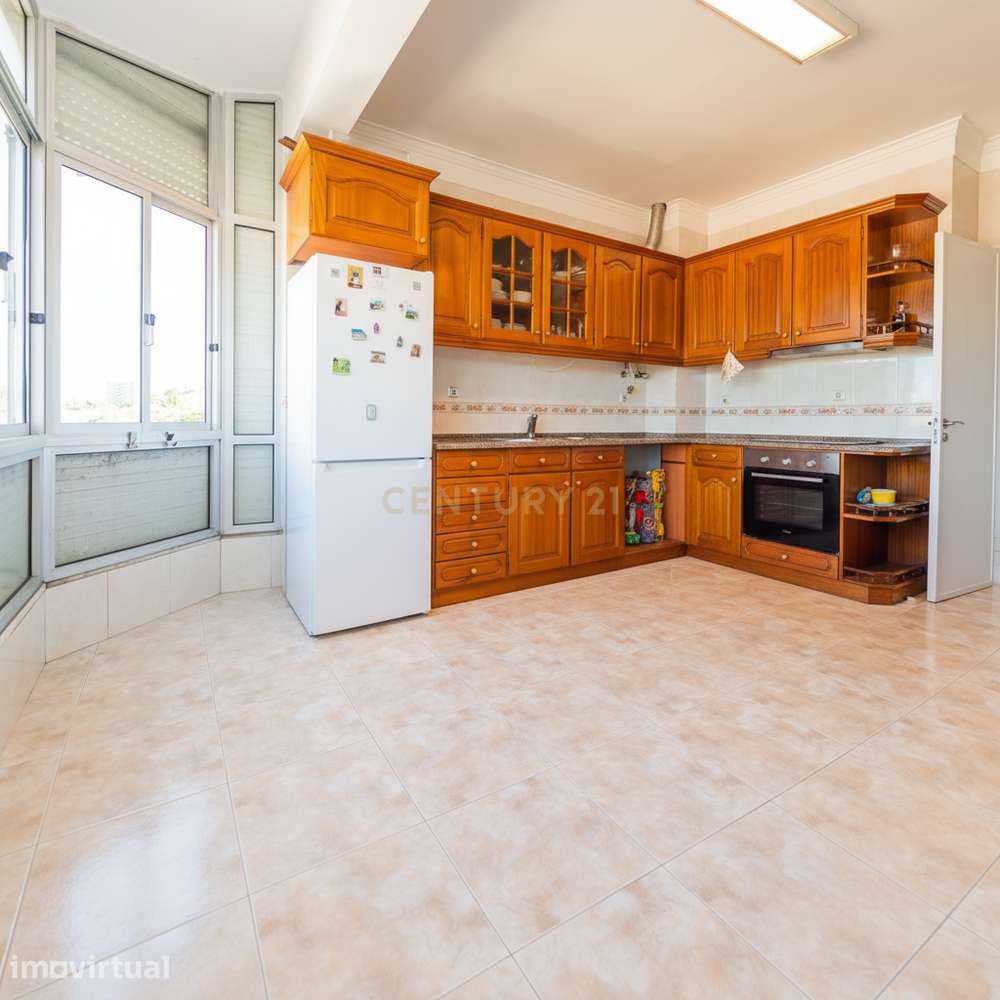 Apartamento T2 em Loures com espaço exterior privativo - Grande imagem: 2/21