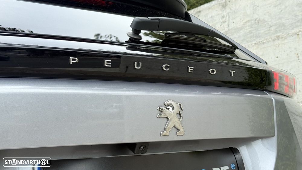 Peugeot 2008 1.2 PureTech Allure Pack - 26