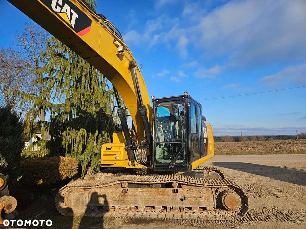 Caterpillar 326F - 3