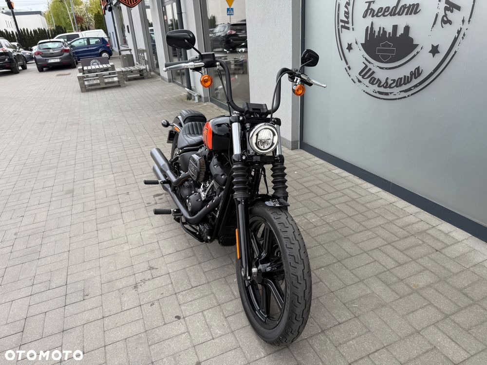 Harley-Davidson Softail Street Bob - 4