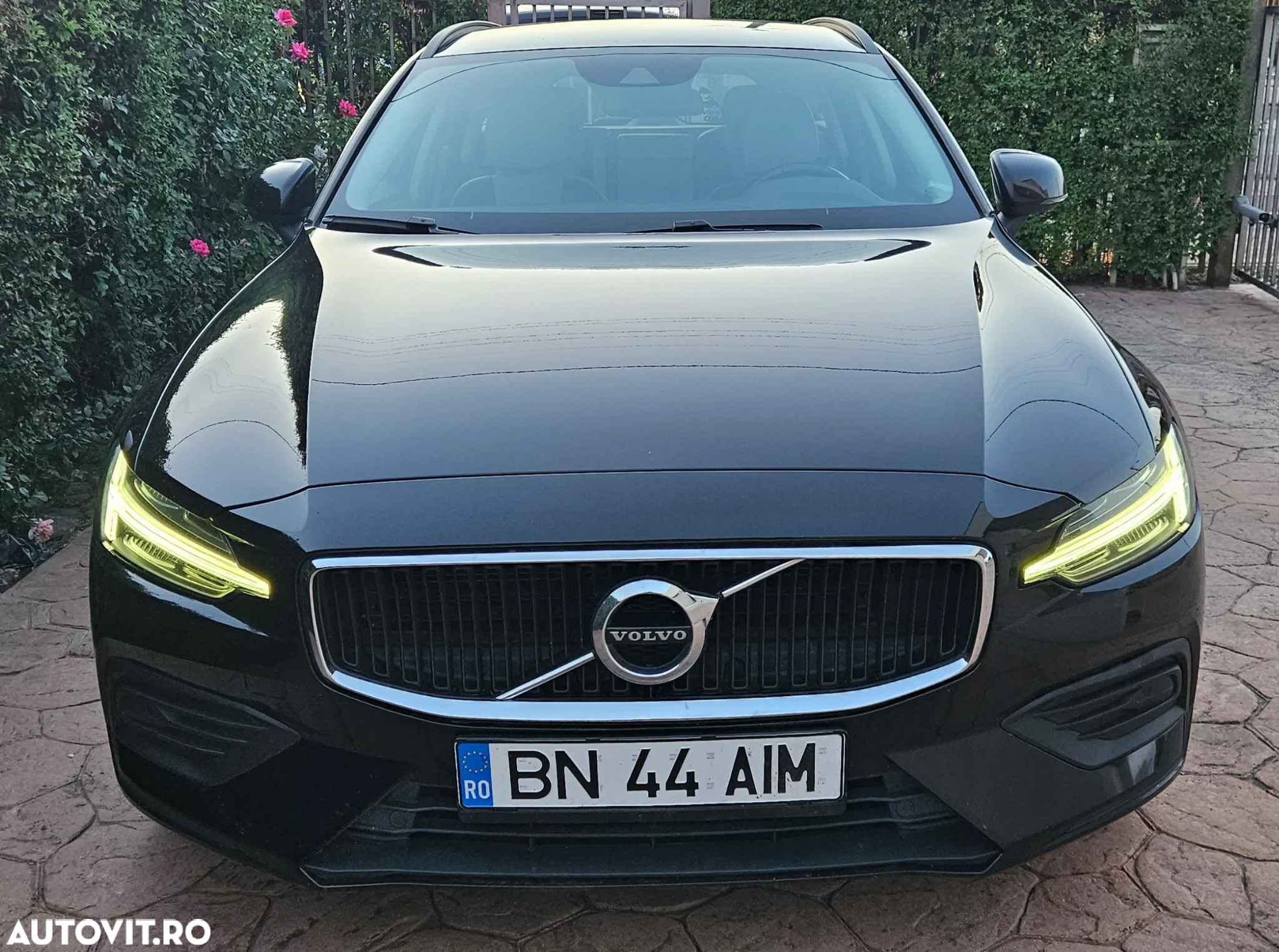 Volvo V60 D3 DRIVe Momentum - 4