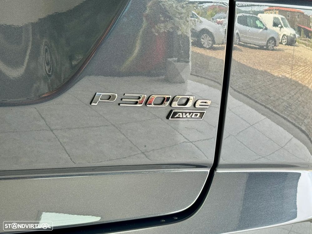 Jaguar E-Pace 1.5 P300e R-Dynamic HSE AWD Aut. — fotografia 15