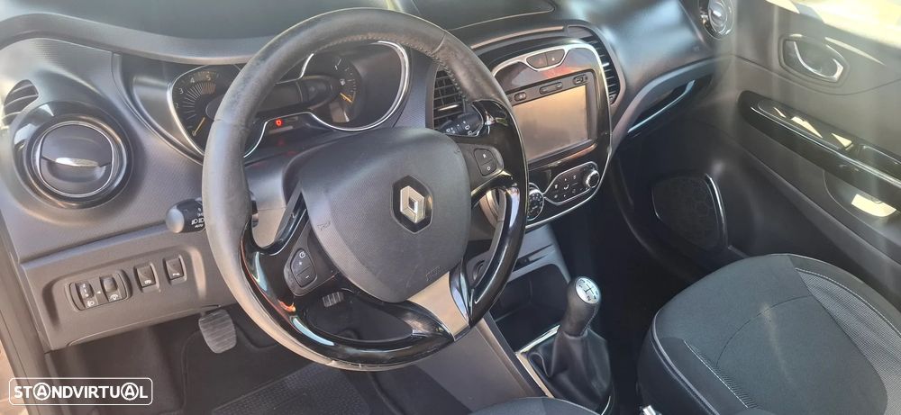 Renault Captur 1.5 dCi Exclusive - 16