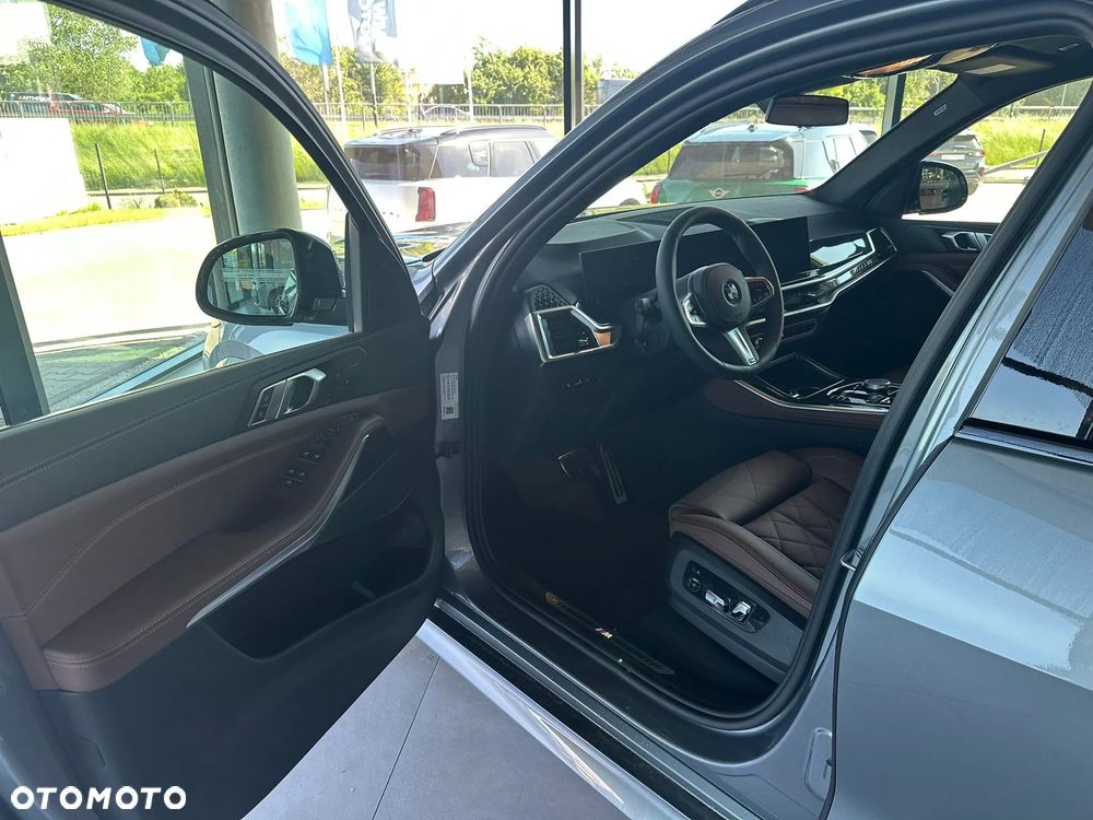 BMW X5 xDrive30d mHEV - 16