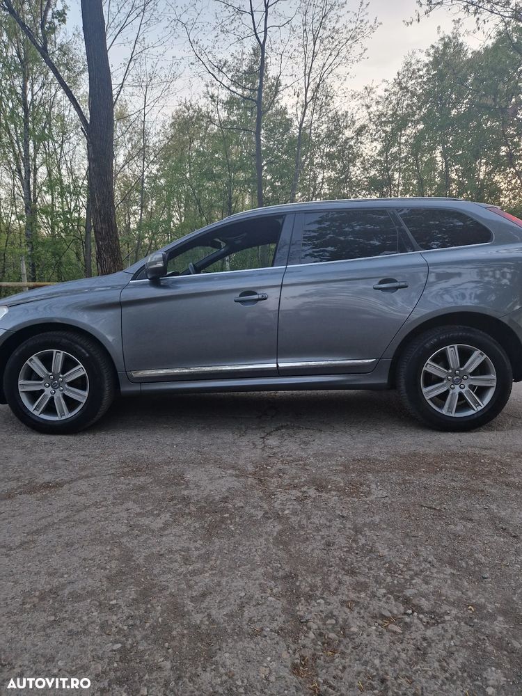 Volvo XC 60 D4 Summum - 8