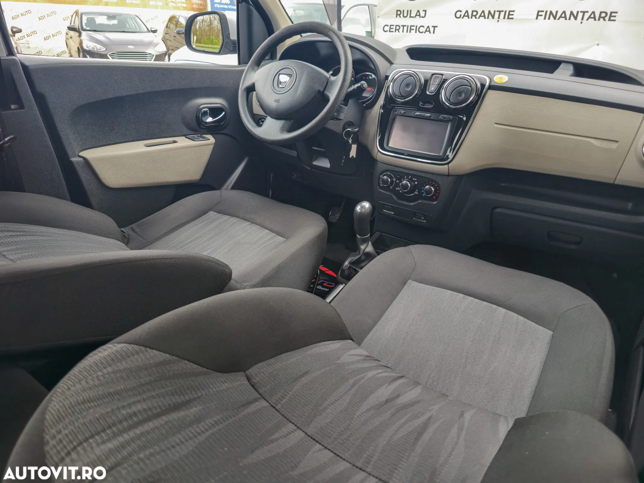 Dacia Dokker dCi 90 Laureate - 5