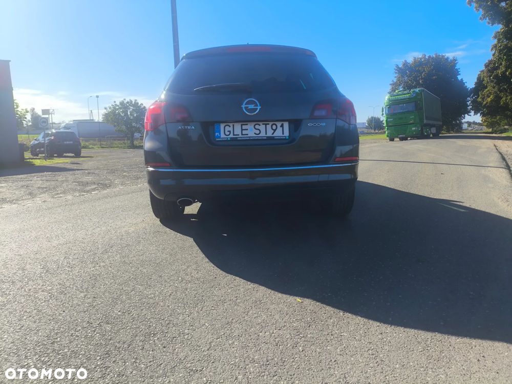 Opel Astra IV 1.4 T Sport - 2
