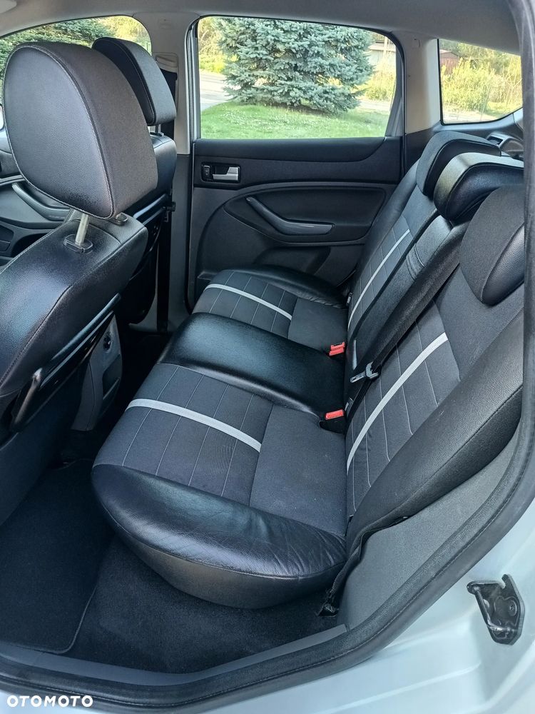 Ford Kuga 2.0 TDCi Trend - 9