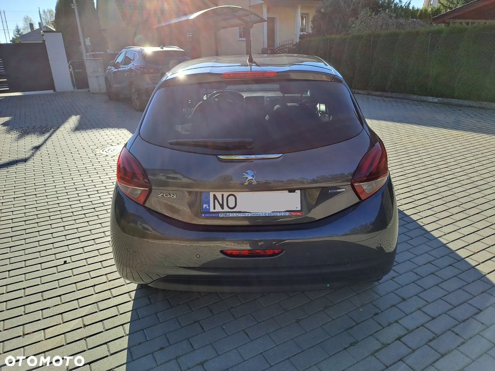 Peugeot 208 1.2 PureTech Allure - 2
