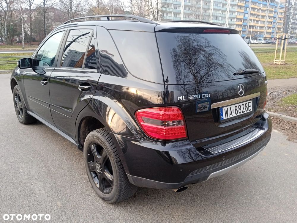 Mercedes-Benz ML 320 CDI 4Matic 7G-TRONIC - 4