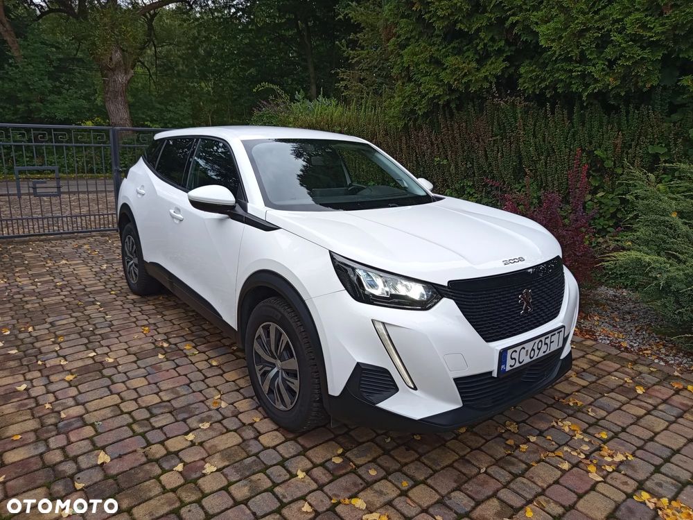 Peugeot 2008 BlueHDi 100 STOP & START Signature - 10