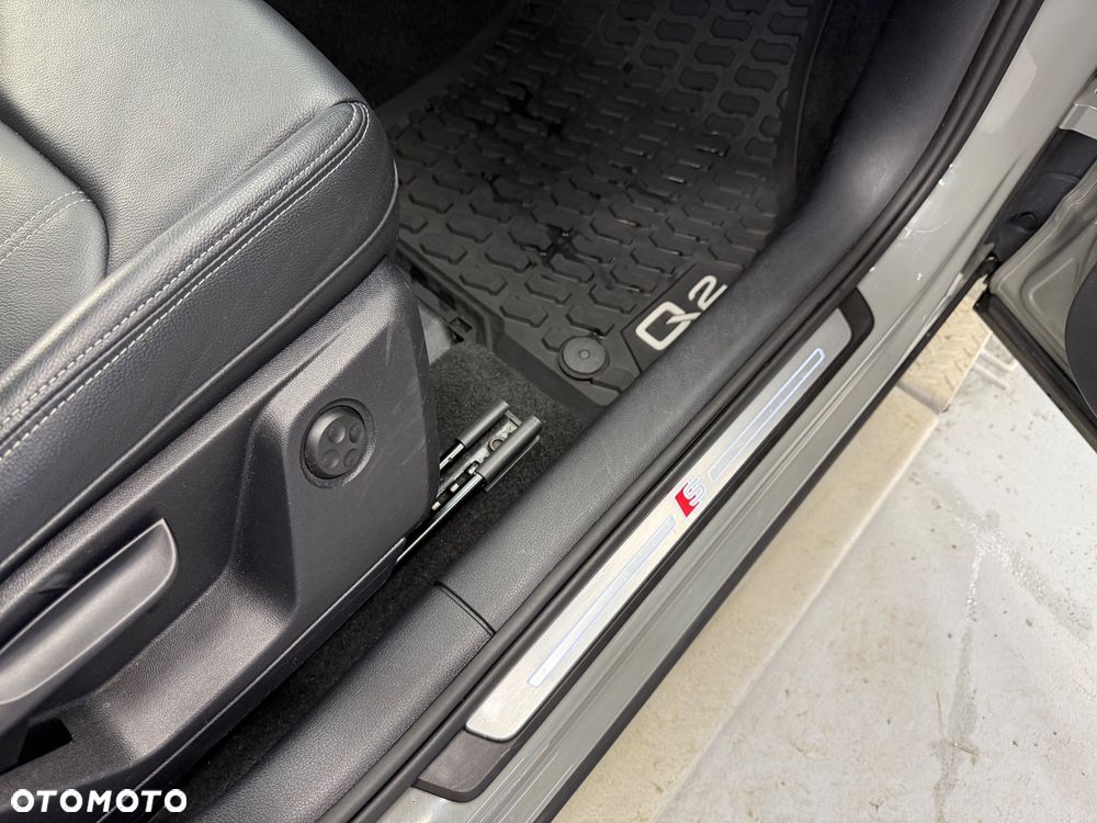 Audi Q2 2.0 TDI Quattro S tronic sport - 33