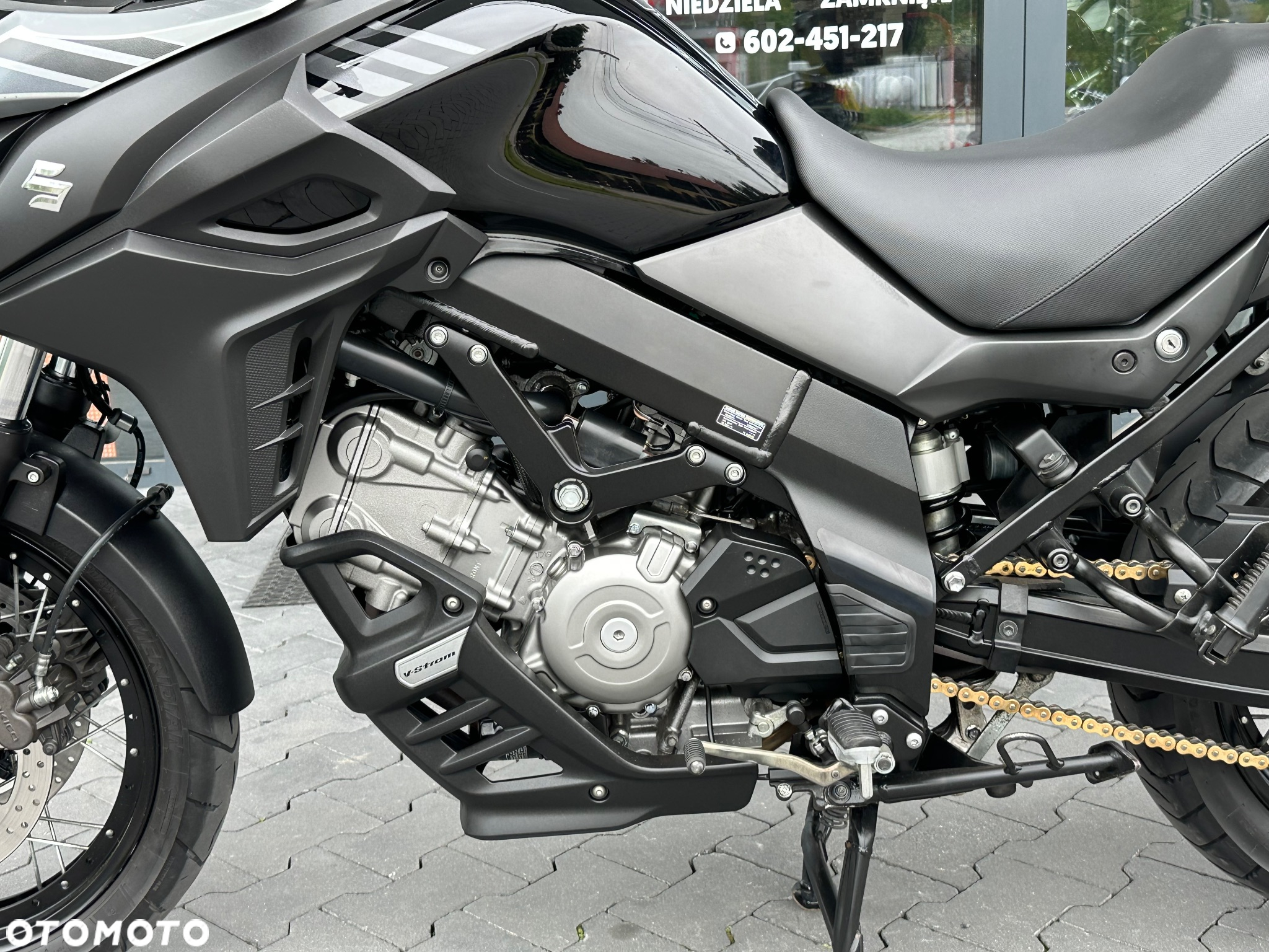 Suzuki V-STROM - 29
