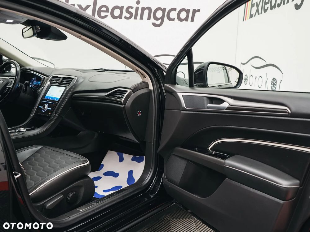 Ford Mondeo 2.0 EcoBlue VIGNALE - 36