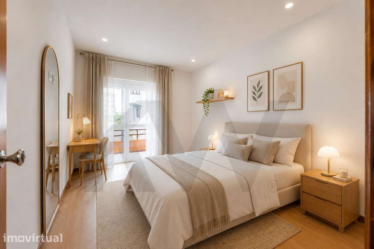 Apartamento T2 de Excelência com Garagem Privativa junto à Praia do Fo - Grande imagem: 2/27