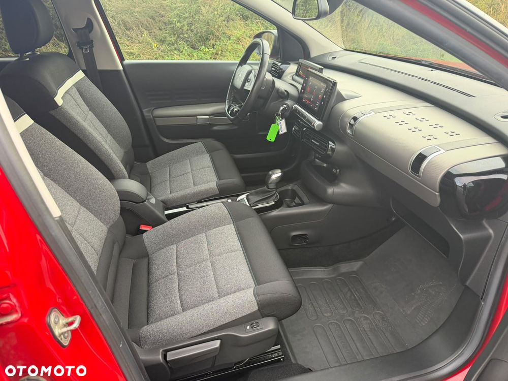 Citroën C4 Cactus 1.2 PureTech Shine S&S EAT6 - 28