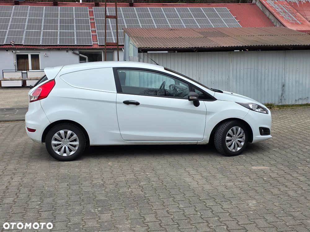 Ford Fiesta 1.5 TDCi Celebration - 33