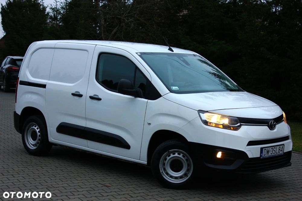 Toyota PROACE CITY BLASZAK 2 OSOBOWY 1.5 D-4D 100KM PEWNE AUTO FV23% - 1