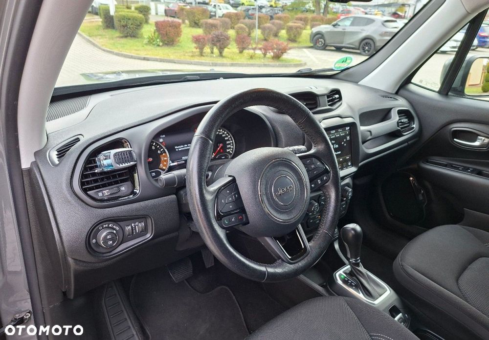 Jeep Renegade - 25