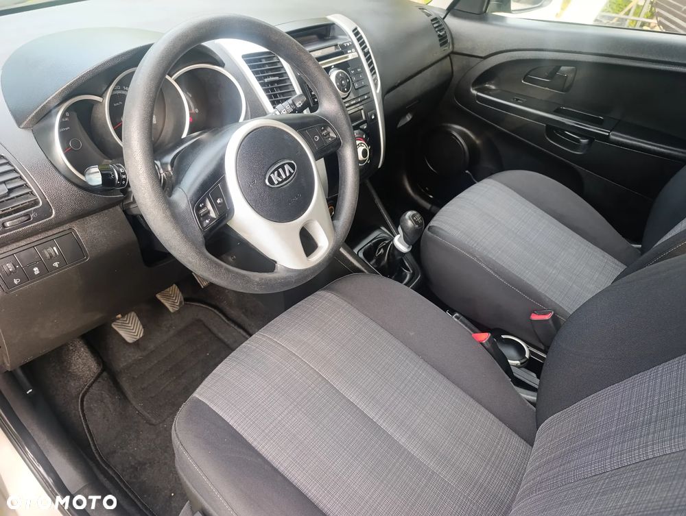 Kia Venga 1.4 CVVT Black Collection