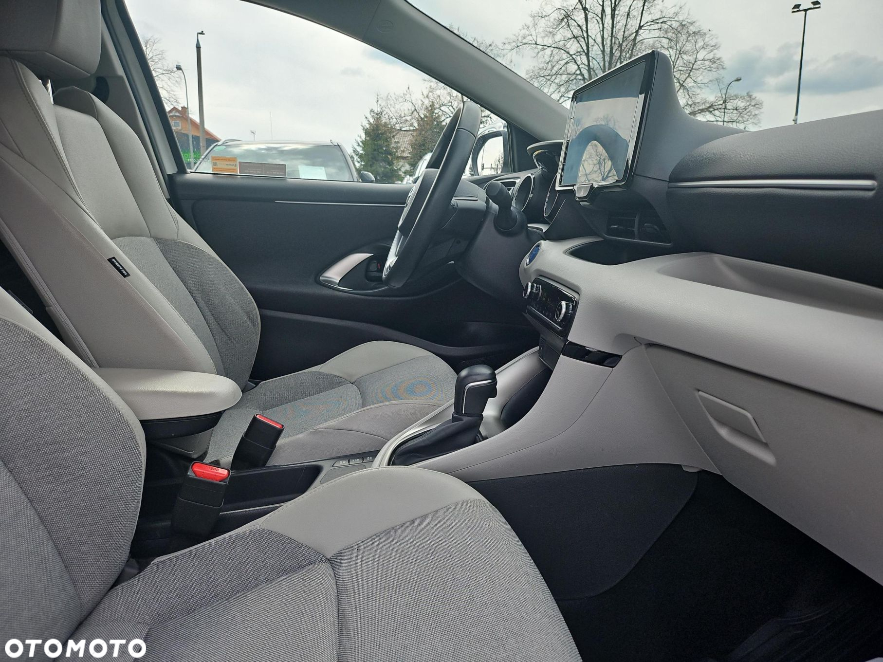 Toyota Yaris - 8