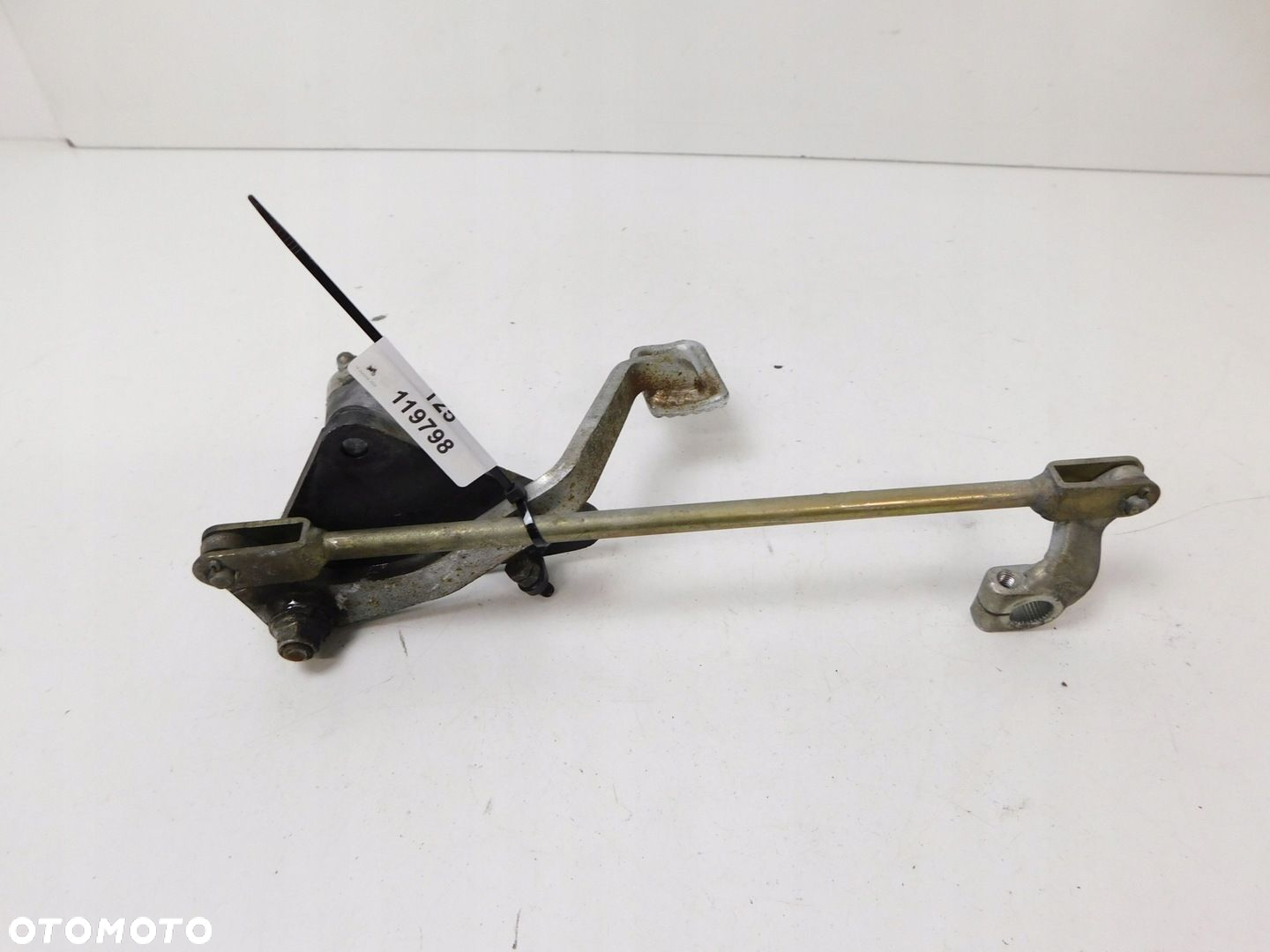 HONDA SHADOW 125 SET PODNÓŻEK KIEROWCY PRZÓD PRAWY  DŹWIGNIA HAMULCA TYŁ - 6