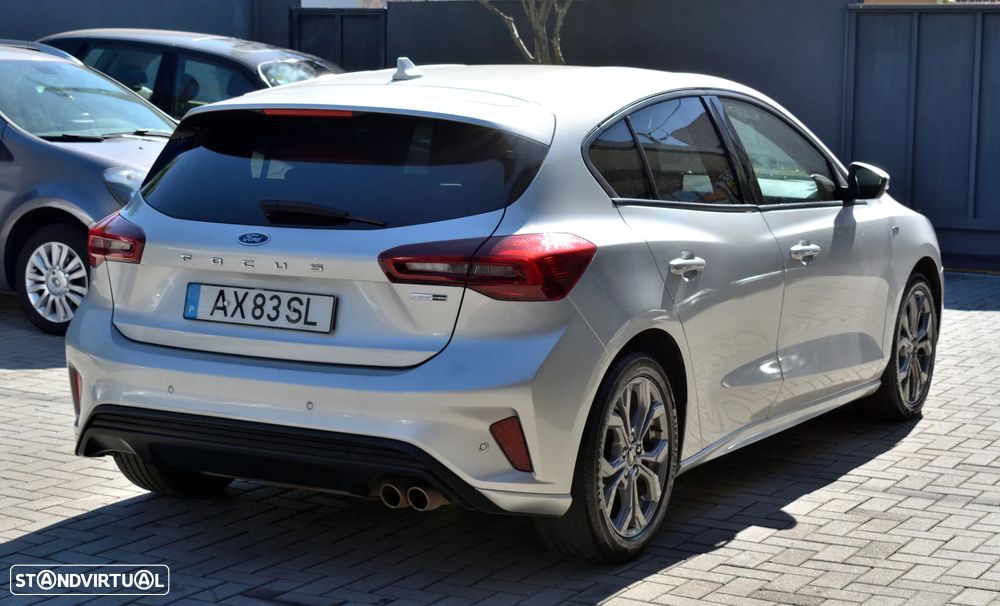 Ford Focus 1.0 EcoBoost MHEV ST-Line - 11