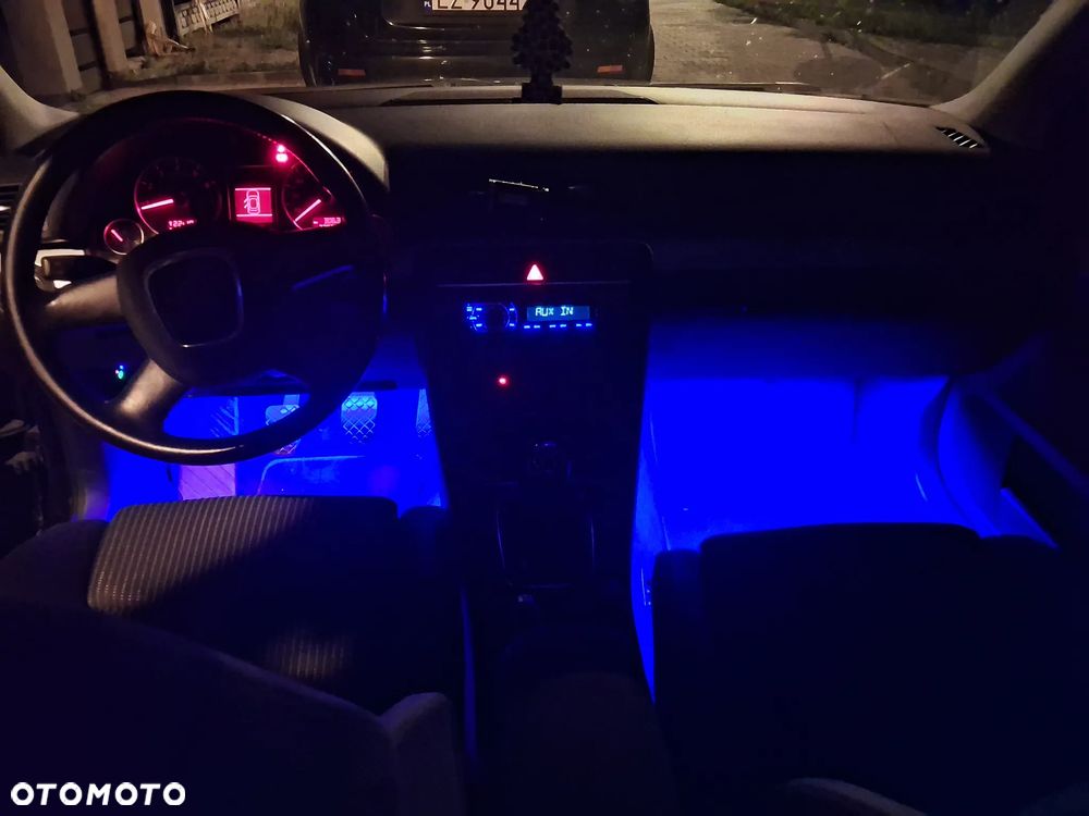 Audi A4 Limousine 2 - 18