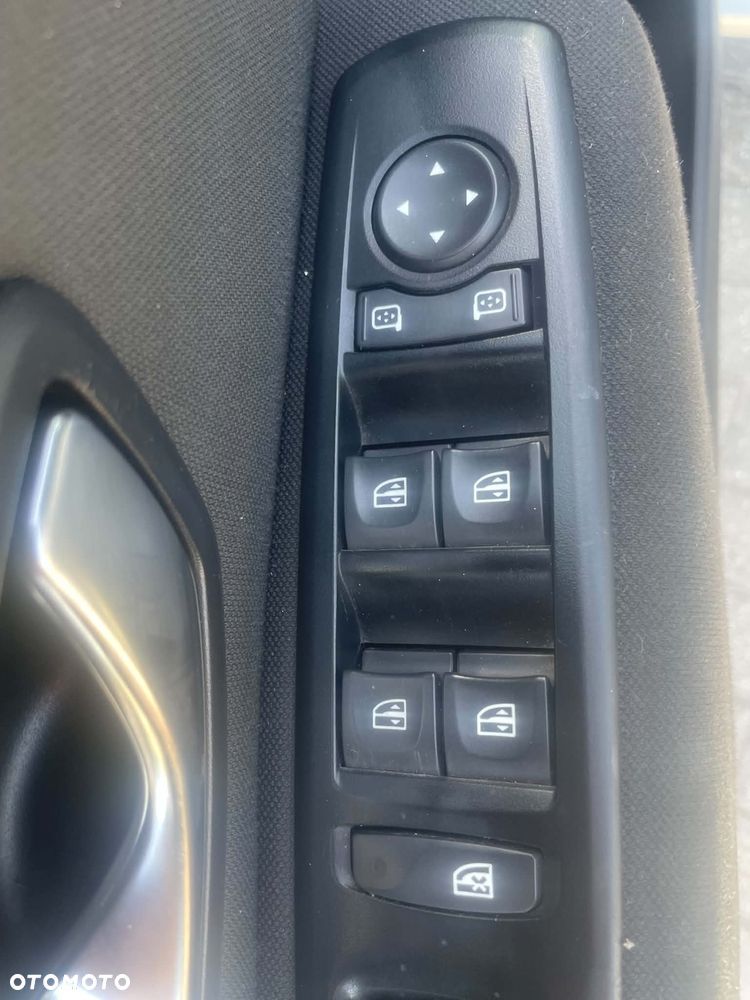 Renault Megane dCi 130 FAP BOSE Edition - 24