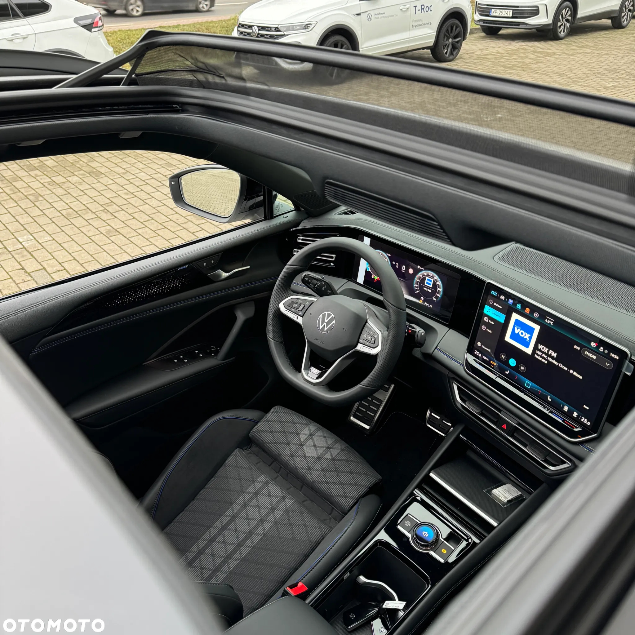 Volkswagen Tiguan 2.0 TDI 4Mot R-Line DSG - 11