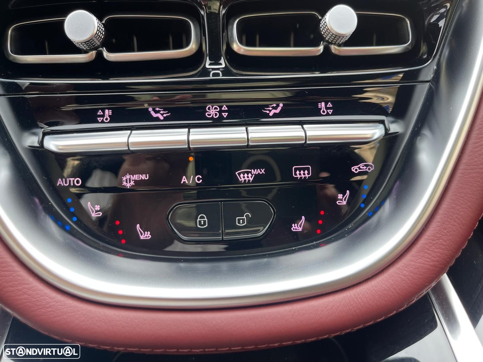 Aston Martin DBX Standard - 21