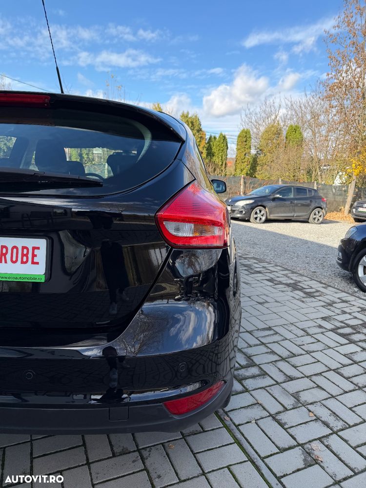 Ford Focus 1.6 TDCi DPF Start-Stopp-System Trend - 11